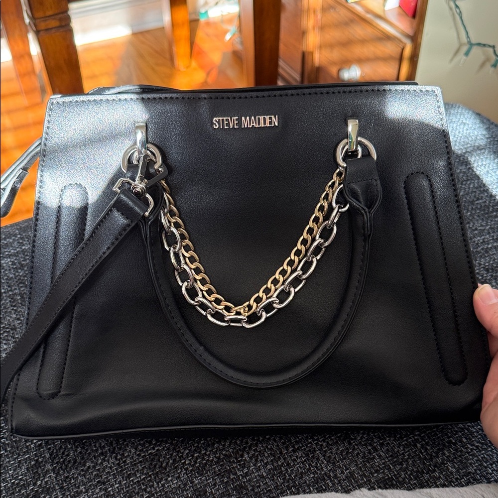 Steve Madden Black Shoulder Bag with Chain Detail
